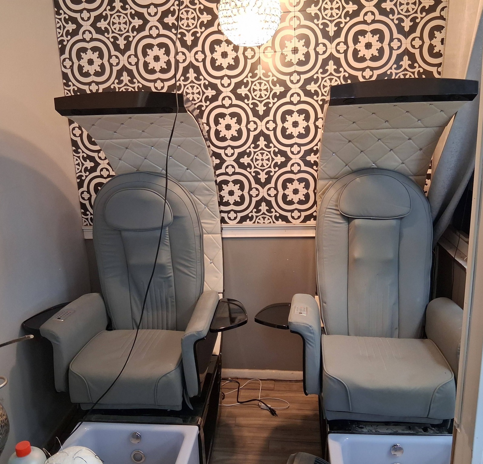 Spa area at Flavaz Styling Team in Lithonia, GA